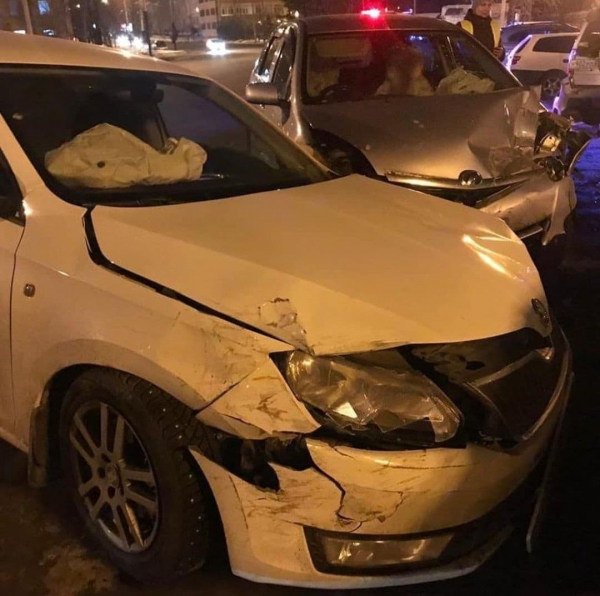 Массовое ДТП в Хабаровске: пьяный за рулем разбил пять машин