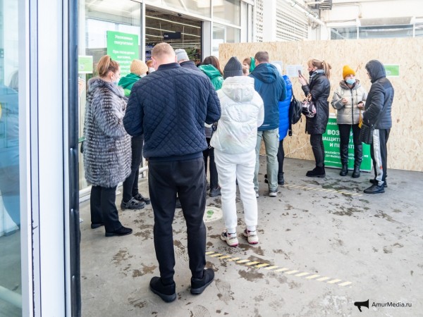 Суббота 13-е. Первый день с QR-кодом в Хабаровске