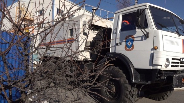 Спасатели и волонтеры ищут мужчину в районе горнолыжной базы в Хабаровском крае