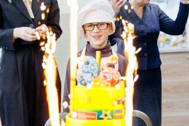 Итоги дня: страсти старателей, массовая гибель осетра и чиновник-коррупционер Итоги дня: страсти старателей, массовая гибель осетра и чиновник-коррупционер