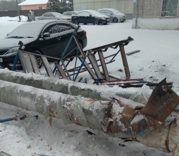 Въехал в трубу, снес мостик и перевернулся: жесткое ДТП случилось в селе Хабаровского края