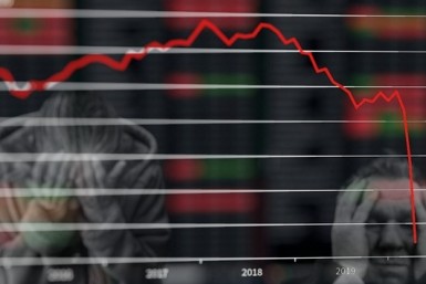 Итоги дня: хабаровчанка на конкурсе в Дубае, художники в долгах, новый тип самолетов