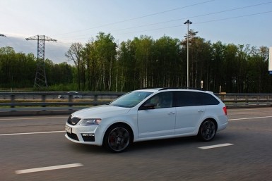 Итоги дня: ДТП с автобусом, горящая гостиница, десять забил, одну пропустил