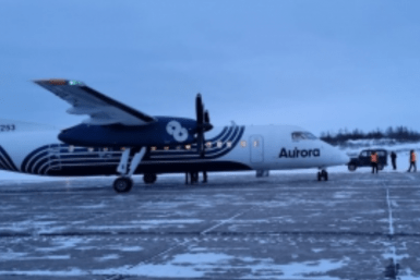 Итоги дня: "поцелуй" иномарок, удар стихии, авиаинцидент и пожар в бараке Итоги дня: "поцелуй" иномарок, удар стихии, авиаинцидент и пожар в бараке