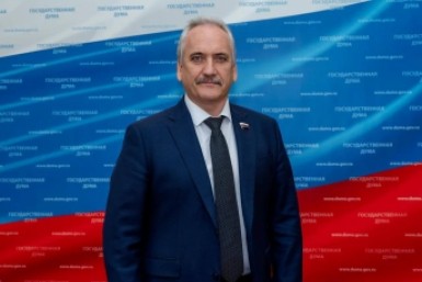 Итоги дня: признание ДНР и ЛНР, не успел проскочить,  рыбаки на льдине, о носках и трусах