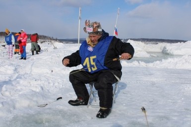 Итоги дня: поздравление с юилеем, избитые срочники, "Серебряная корюшка"