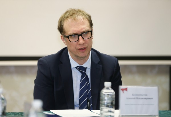 Рестораны без лосося с авокадо и автопарки-доноры - откровения бизнеса на ДВ о санкциях