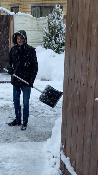Приехал домой ночью на такси и пропал без вести мужчина в Хабаровском крае