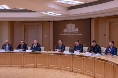 Итоги дня: чиновники бойкотируют соцсеть, запасы сахара в Хабаровском крае, поддержка ДФО