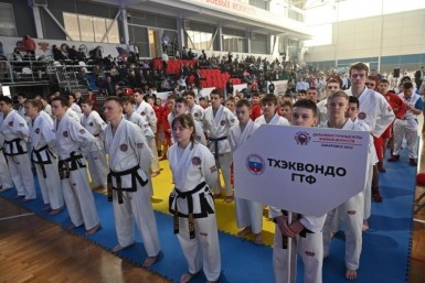 Итоги дня: вторая смена "Общака", подорожавшие авто, приют для собак, наши на ТНТ