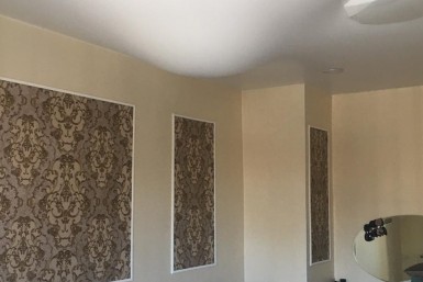 Итоги дня: скупка золотых слитков, запрет на ввоз товаров и падение цены на бензин