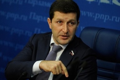 Итоги дня: вновь эвакуация школ,  свадьба со стрельбой и новая стипендия