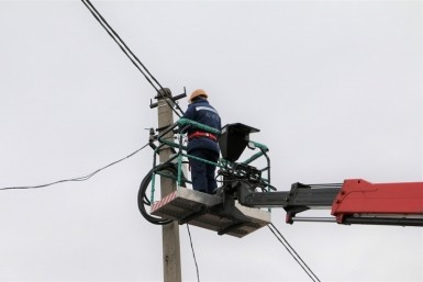 Итоги дня: horror story о бараках, поезд беженцев, блэкаут в Авиагородке и топ кровососов