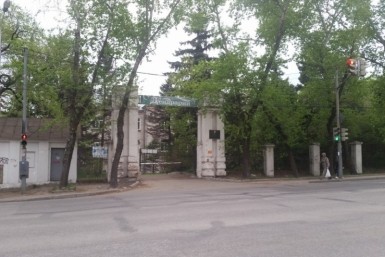 Итоги дня: многострадальный Утёс, невыгодный маршрут, завуч уволен, танцоры отличились