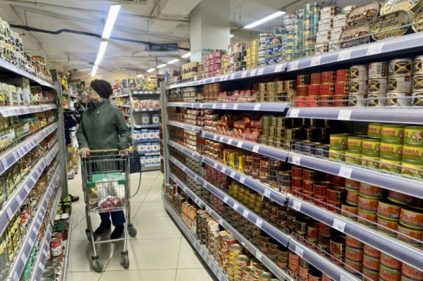 Продуктовые запасы восстановлены в розничных магазинах Хабаровского края