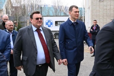 Итоги дня: многострадальный Утёс, невыгодный маршрут, завуч уволен, танцоры отличились