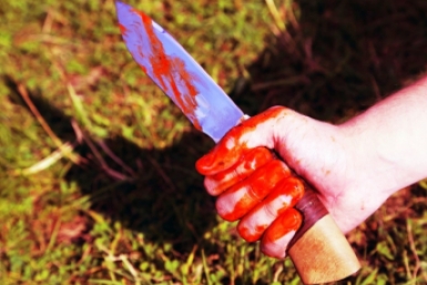 Итоги дня: хищение лавочек, сбил ребенка на самокате и отчим убил девочку