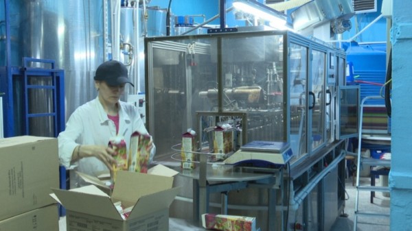 Партию напитков на основе дикоросов и даров моря отправит в КНР хабаровский экспортер