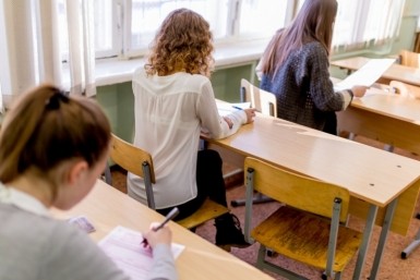 Итоги дня: все на субботник, самая дорогая и дешевая, а у нас Ысыах, что хотят в Фуюане