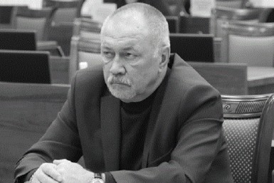 Итоги дня: неисправный трамвай, новый главный, дорогой мусор, ушел из жизни Сергей Ольнев