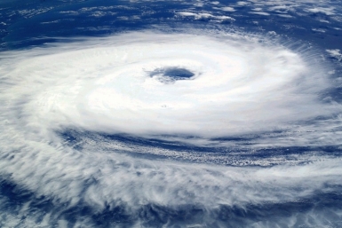 Итоги дня: первый пошёл, затонуло судно, несовершеннолетние экстремалы, купаться запрещено