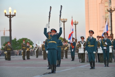 Итоги дня: хищение лавочек, сбил ребенка на самокате и отчим убил девочку