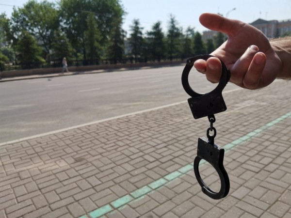 Житель поселка Хор в Хабаровском крае угнал у подруги автомобиль