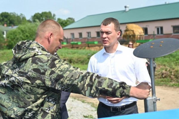 "Добро пожаловать на Родину!" - Михаил Дегтярев встретился с переселенцами из Краматорска