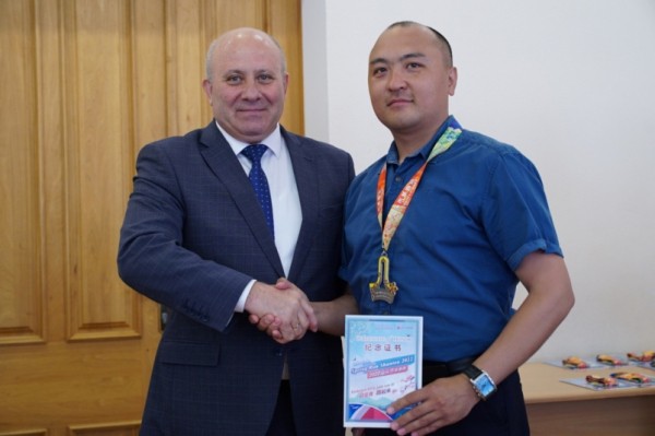 Сергей Кравчук поддержал идею спортсменов провести массовый марафон в Хабаровске