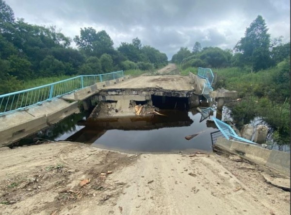 В Приморье рухнул мост, шестой с начала года