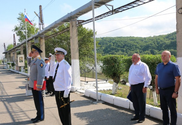 В День ВМФ хабаровчане прошлись по волнам на катерах береговой охраны
