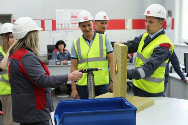 Глава завода ТехноНИКОЛЬ ДВ: Наше преимущество перед иностранцами в философии производства