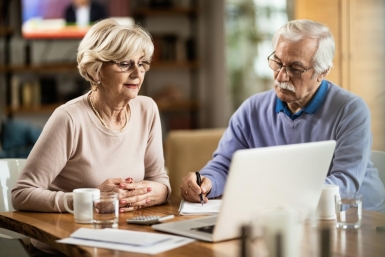 Итоги дня: "взрыв" облаков, пожар на Центральном рынке, обрушение моста и миллионы цветов
