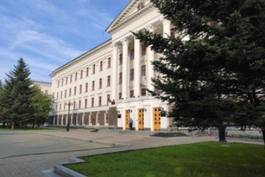 Итоги дня: новые законы, сильнейшая гимнастка, бухгалтер-мошенница и летающие гири Итоги дня: новые законы, сильнейшая гимнастка, бухгалтер-мошенница и летающие гири