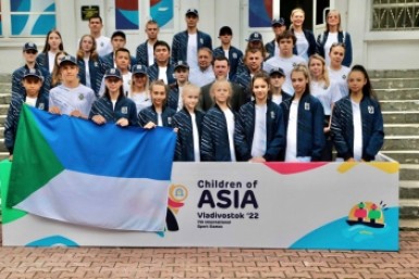 Итоги дня: новые законы, сильнейшая гимнастка, бухгалтер-мошенница и летающие гири Итоги дня: новые законы, сильнейшая гимнастка, бухгалтер-мошенница и летающие гири