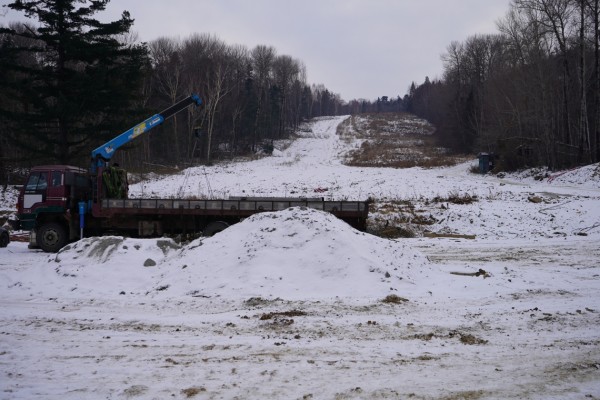 Готовность подъемника на ГЛК "Хехцир" под Хабаровском оценивают в 60%
