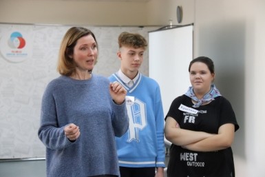 Итоги дня:   33 дома без воды, новые кадры &mdash; новой экономике и  "Школьная классика"