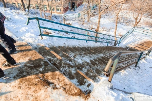 Как 12 мм льда поставили город на колени &mdash; история беспощадной ледяной блокады Владивостока в 2020 году