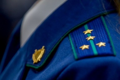 Итоги дня: криминальные коровы, 200000 рублей за задержку рейса и война с ЛГБТ-пропагандой