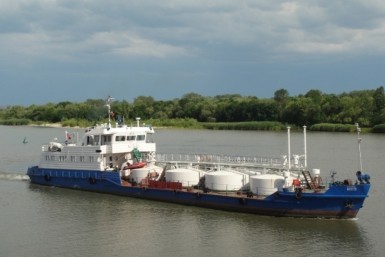 Итоги дня: пенсионерка-доброволец, бюджет бюджету рознь и дебошир угрожал и мешал врачам