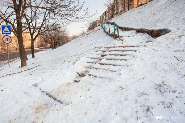 Как 12 мм льда поставили город на колени &mdash; история беспощадной ледяной блокады Владивостока в 2020 году