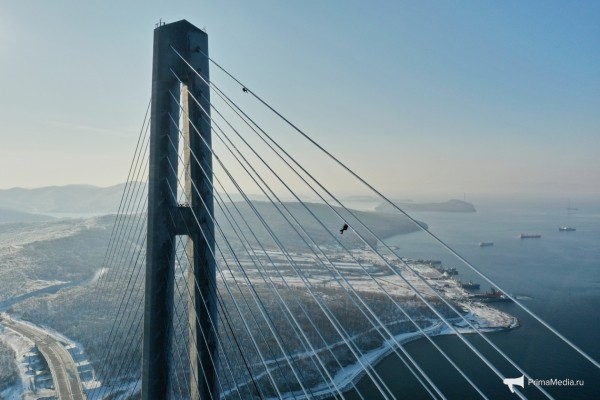 Как 12 мм льда поставили город на колени &mdash; история беспощадной ледяной блокады Владивостока в 2020 году