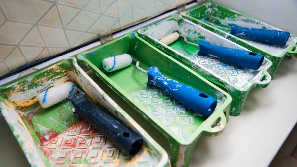 Хабаровских школьников научили пользоваться шуруповертом и укладывать кирпичи