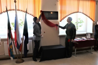 Итоги дня: лучшие рукопашники,  лёд притягивает рыбаков,  прогремели на всю Россию