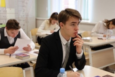 Итоги дня: лучшие рукопашники,  лёд притягивает рыбаков,  прогремели на всю Россию