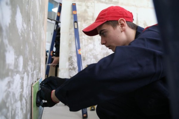 Образовательно-производственный кластер "Строительство" обсуждают в Хабаровском крае Образовательно-производственный кластер "Строительство" обсуждают в Хабаровском крае