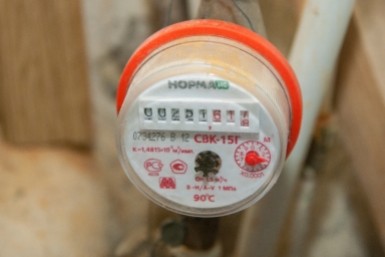 Итоги дня: тарифы ЖКХ, двигатели на SSJ-New, новое кладбище в Хабаровске и ложный донос