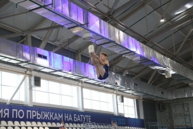 Итоги дня: липовая сгущенка, новоселье у пожарных и на каникулы раньше срока