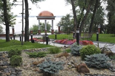 Итоги дня: охотник в шоке, порыв труб, кража надувной куклы и криминальный автосервис