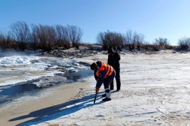 Итоги дня: заклинатель собак, гибель в огне, авто подо льдом, выбираем "Мисс ДВ"